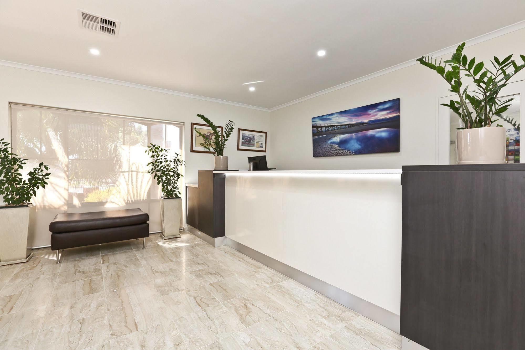 Morphettville Motor Inn Glenelg Εξωτερικό φωτογραφία