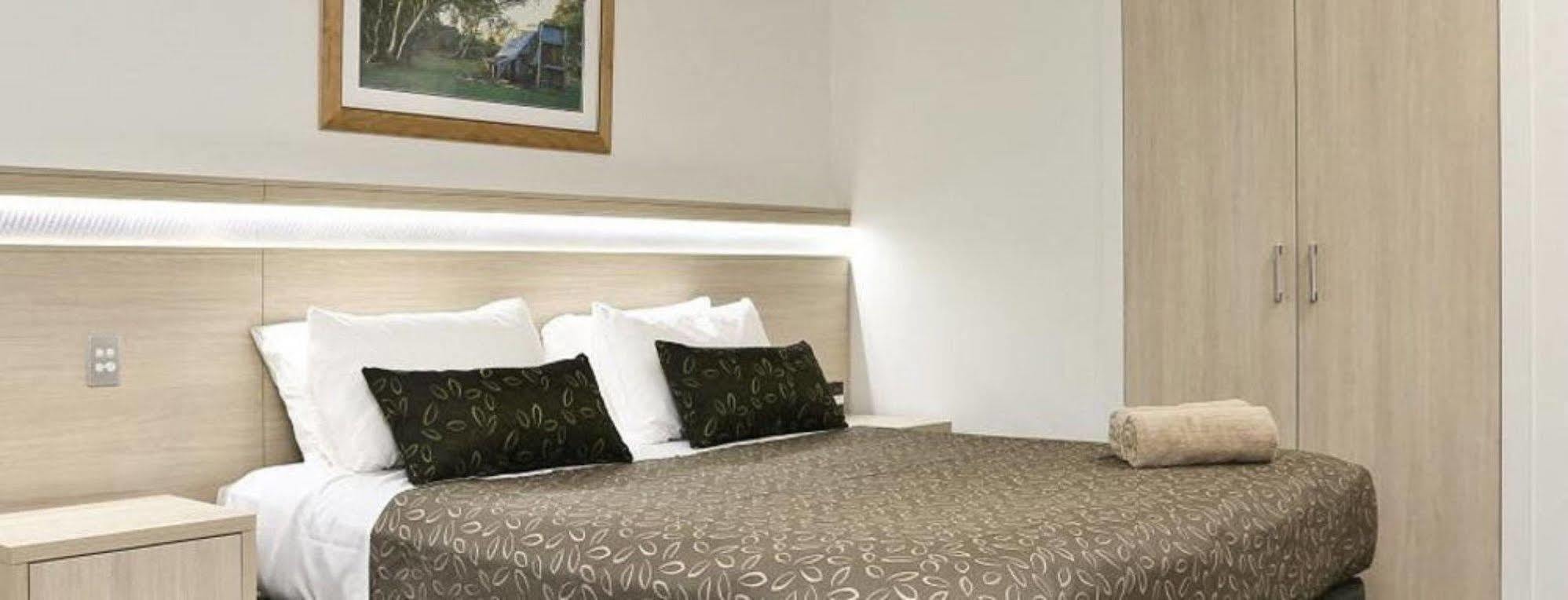 Morphettville Motor Inn Glenelg Εξωτερικό φωτογραφία